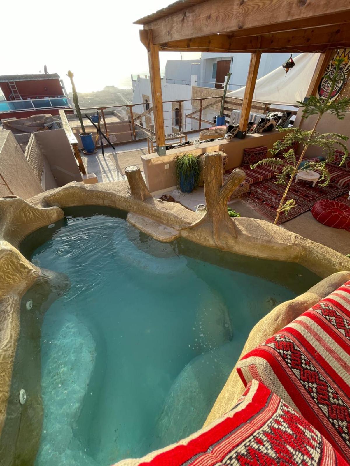 Surf & Salsa Guest House Agadir Exterior photo