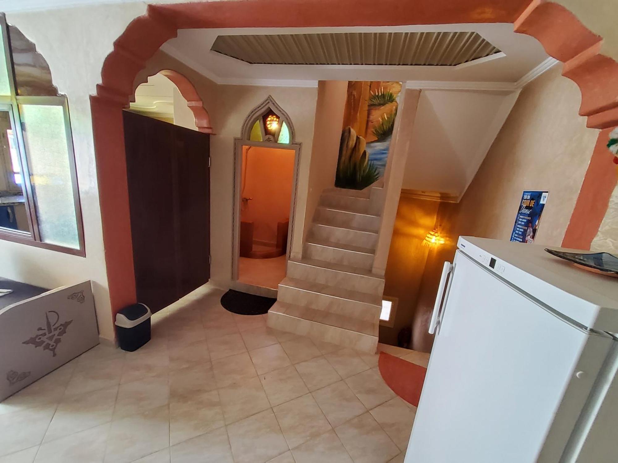 Surf & Salsa Guest House Agadir Exterior photo
